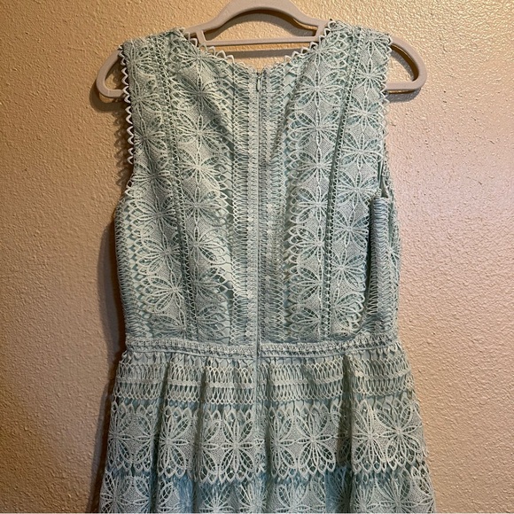 Gianni Bini Sky Tiered Dress - Picture 4 of 7